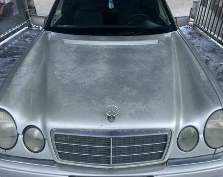 Мерседес 200 1999 у Здолбунове на Automoto.ua Сірий Мерседес 200, об'ємом двигуна 2.2 л та пробігом 480 тис. км за 2500 $, фото 6 на Automoto.ua