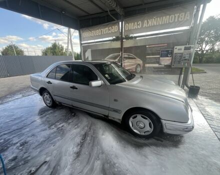 Мерседес 200 1999 у Здолбунове на Automoto.ua Сірий Мерседес 200, об'ємом двигуна 2.2 л та пробігом 480 тис. км за 2500 $, фото 1 на Automoto.ua