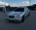 Серый Мерседес 200, объемом двигателя 2.2 л и пробегом 300 тыс. км за 5190 $, фото 1 на Automoto.ua