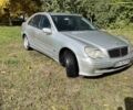 Серый Мерседес 200, объемом двигателя 0 л и пробегом 260 тыс. км за 3999 $, фото 5 на Automoto.ua