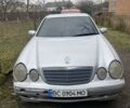 Серый Мерседес 200, объемом двигателя 2 л и пробегом 380 тыс. км за 4700 $, фото 6 на Automoto.ua