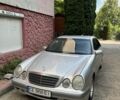 Серый Мерседес 200, объемом двигателя 2 л и пробегом 362 тыс. км за 3450 $, фото 17 на Automoto.ua