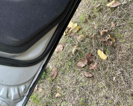 Серый Мерседес 200, объемом двигателя 0 л и пробегом 260 тыс. км за 3999 $, фото 19 на Automoto.ua