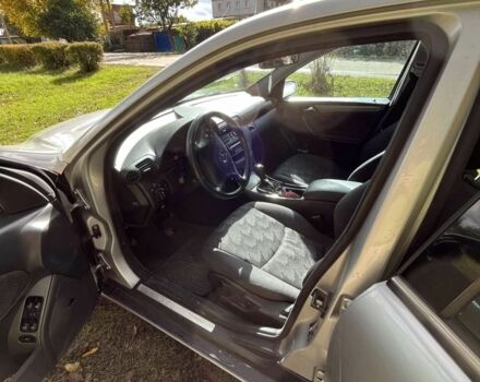 Серый Мерседес 200, объемом двигателя 0 л и пробегом 260 тыс. км за 3999 $, фото 16 на Automoto.ua