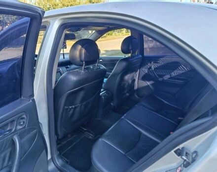 Серый Мерседес 200, объемом двигателя 2 л и пробегом 400 тыс. км за 4200 $, фото 11 на Automoto.ua