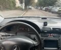 Сірий Мерседес 200, об'ємом двигуна 2 л та пробігом 300 тис. км за 3900 $, фото 11 на Automoto.ua
