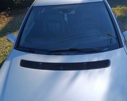 Серый Мерседес 200, объемом двигателя 2 л и пробегом 400 тыс. км за 4200 $, фото 6 на Automoto.ua