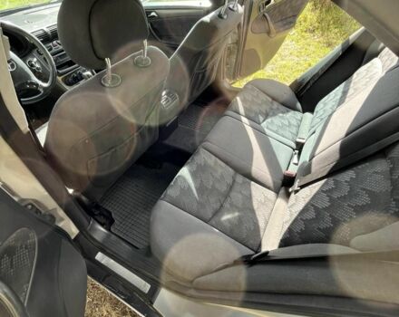 Серый Мерседес 200, объемом двигателя 0 л и пробегом 260 тыс. км за 3999 $, фото 13 на Automoto.ua