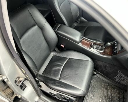 Сірий Мерседес 200, об'ємом двигуна 2 л та пробігом 200 тис. км за 3800 $, фото 18 на Automoto.ua