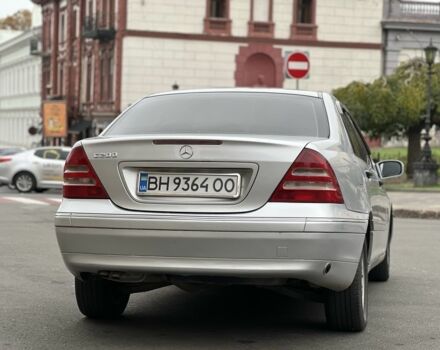 Сірий Мерседес 200, об'ємом двигуна 2 л та пробігом 200 тис. км за 3800 $, фото 9 на Automoto.ua