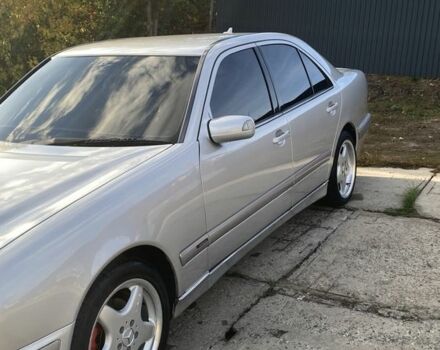 Сірий Мерседес 200, об'ємом двигуна 2 л та пробігом 440 тис. км за 5200 $, фото 3 на Automoto.ua