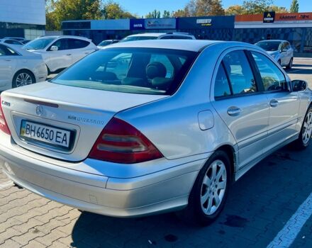 Серый Мерседес 200, объемом двигателя 2 л и пробегом 440 тыс. км за 3500 $, фото 3 на Automoto.ua