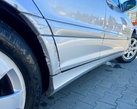 Серый Мерседес 200, объемом двигателя 2 л и пробегом 440 тыс. км за 3500 $, фото 7 на Automoto.ua