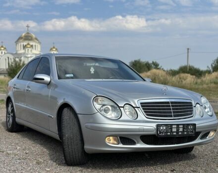 Серый Мерседес 200, объемом двигателя 2.2 л и пробегом 307 тыс. км за 4602 $, фото 3 на Automoto.ua