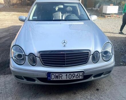 Серый Мерседес 200, объемом двигателя 2 л и пробегом 309 тыс. км за 2999 $, фото 4 на Automoto.ua