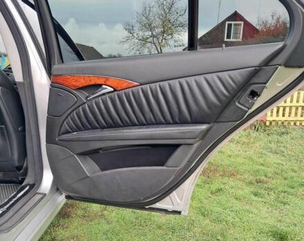 Серый Мерседес 200, объемом двигателя 2 л и пробегом 336 тыс. км за 7000 $, фото 8 на Automoto.ua