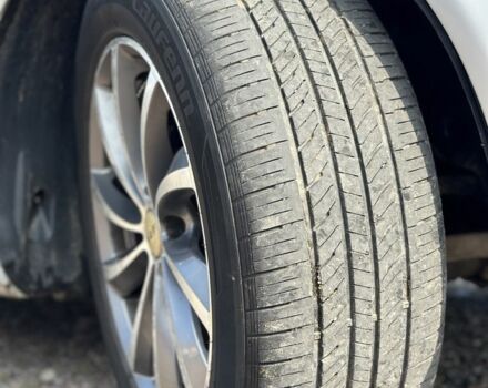 Серый Мерседес 200, объемом двигателя 2.2 л и пробегом 307 тыс. км за 4602 $, фото 12 на Automoto.ua