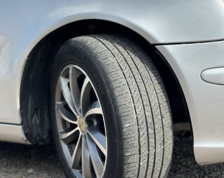 Серый Мерседес 200, объемом двигателя 2.2 л и пробегом 307 тыс. км за 4602 $, фото 13 на Automoto.ua