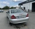 Серый Мерседес 200, объемом двигателя 1.8 л и пробегом 235 тыс. км за 6000 $, фото 1 на Automoto.ua