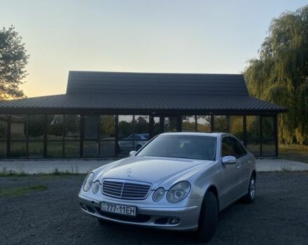 Серый Мерседес 200, объемом двигателя 1.8 л и пробегом 230 тыс. км за 4700 $, фото 1 на Automoto.ua