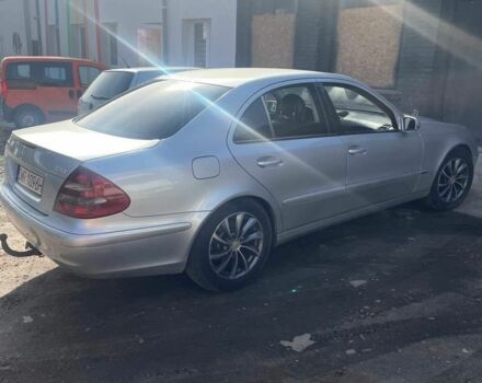 Серый Мерседес 200, объемом двигателя 2 л и пробегом 309 тыс. км за 2999 $, фото 5 на Automoto.ua