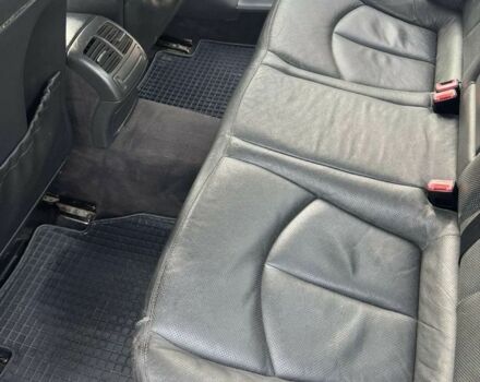 Серый Мерседес 200, объемом двигателя 2 л и пробегом 357 тыс. км за 4600 $, фото 10 на Automoto.ua