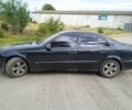 Серый Мерседес 200, объемом двигателя 1.8 л и пробегом 333 тыс. км за 5000 $, фото 1 на Automoto.ua