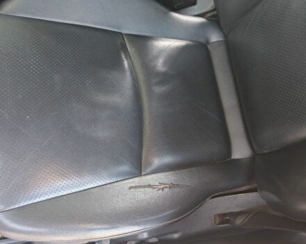 Серый Мерседес 200, объемом двигателя 1.8 л и пробегом 363 тыс. км за 3700 $, фото 5 на Automoto.ua