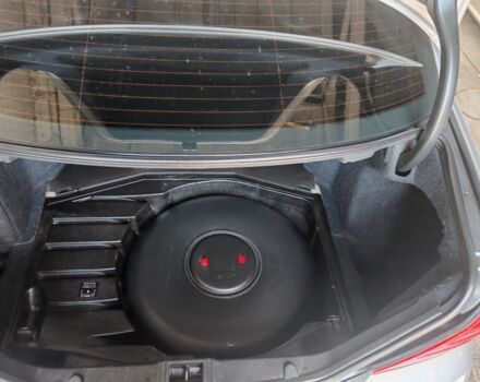 Серый Мерседес 200, объемом двигателя 1.8 л и пробегом 363 тыс. км за 3700 $, фото 23 на Automoto.ua