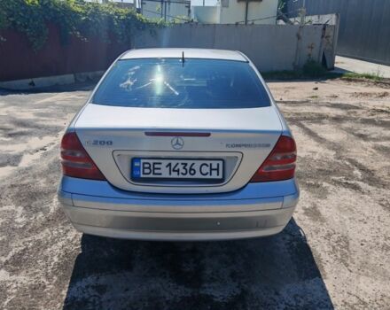 Серый Мерседес 200, объемом двигателя 1.8 л и пробегом 363 тыс. км за 3700 $, фото 16 на Automoto.ua