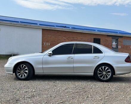 Серый Мерседес 200, объемом двигателя 2.2 л и пробегом 307 тыс. км за 4602 $, фото 6 на Automoto.ua