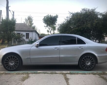Сірий Мерседес 200, об'ємом двигуна 1.8 л та пробігом 300 тис. км за 5700 $, фото 3 на Automoto.ua