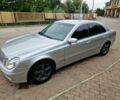Серый Мерседес 200, объемом двигателя 1.8 л и пробегом 240 тыс. км за 7000 $, фото 1 на Automoto.ua