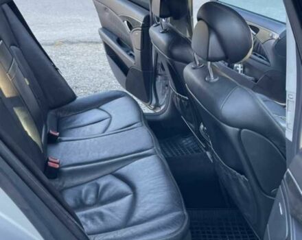 Серый Мерседес 200, объемом двигателя 2.1 л и пробегом 345 тыс. км за 9500 $, фото 16 на Automoto.ua