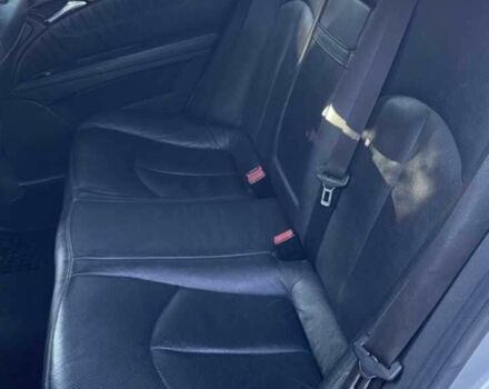 Серый Мерседес 200, объемом двигателя 2.1 л и пробегом 345 тыс. км за 9500 $, фото 15 на Automoto.ua