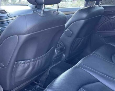 Серый Мерседес 200, объемом двигателя 2.1 л и пробегом 345 тыс. км за 9500 $, фото 14 на Automoto.ua