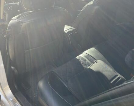 Сірий Мерседес 200, об'ємом двигуна 2.1 л та пробігом 320 тис. км за 9000 $, фото 7 на Automoto.ua