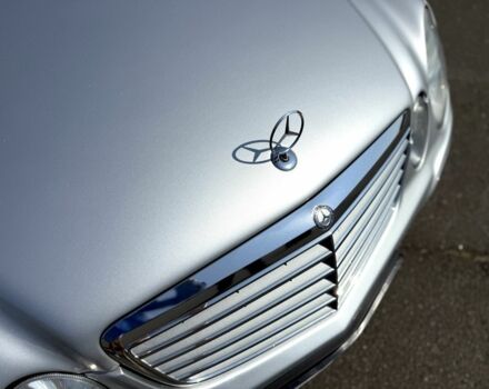 Сірий Мерседес 200, об'ємом двигуна 2.2 л та пробігом 337 тис. км за 9700 $, фото 6 на Automoto.ua