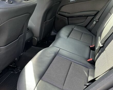 Серый Мерседес 200, объемом двигателя 1.8 л и пробегом 116 тыс. км за 14500 $, фото 14 на Automoto.ua