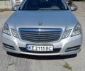 Сірий Мерседес 200, об'ємом двигуна 1.8 л та пробігом 220 тис. км за 11993 $, фото 1 на Automoto.ua