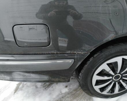 Серый Мерседес 200, объемом двигателя 2 л и пробегом 442 тыс. км за 3200 $, фото 13 на Automoto.ua