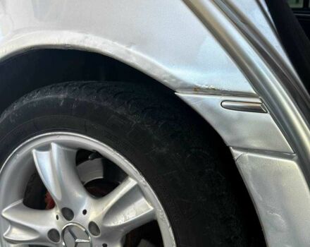 Серый Мерседес 200, объемом двигателя 2.1 л и пробегом 465 тыс. км за 5300 $, фото 19 на Automoto.ua