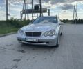 Сірий Мерседес 200, об'ємом двигуна 2.2 л та пробігом 375 тис. км за 4200 $, фото 1 на Automoto.ua
