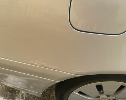 Серый Мерседес 200, объемом двигателя 1.8 л и пробегом 205 тыс. км за 3200 $, фото 3 на Automoto.ua