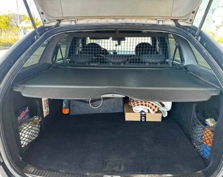 Серый Мерседес 200, объемом двигателя 2.1 л и пробегом 465 тыс. км за 5300 $, фото 18 на Automoto.ua