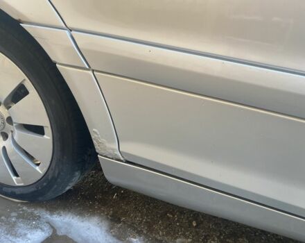 Серый Мерседес 200, объемом двигателя 1.8 л и пробегом 205 тыс. км за 3200 $, фото 5 на Automoto.ua