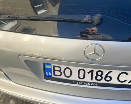 Серый Мерседес 200, объемом двигателя 1.8 л и пробегом 205 тыс. км за 3200 $, фото 7 на Automoto.ua