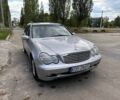 Серый Мерседес 200, объемом двигателя 2 л и пробегом 378 тыс. км за 2700 $, фото 1 на Automoto.ua
