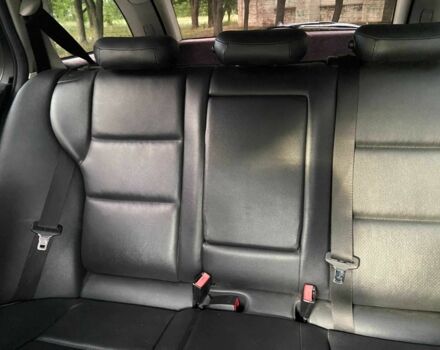 Серый Мерседес 200, объемом двигателя 1.8 л и пробегом 316 тыс. км за 5500 $, фото 18 на Automoto.ua