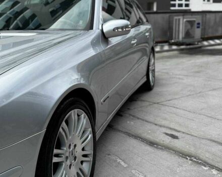 Серый Мерседес 200, объемом двигателя 1.8 л и пробегом 300 тыс. км за 6500 $, фото 17 на Automoto.ua